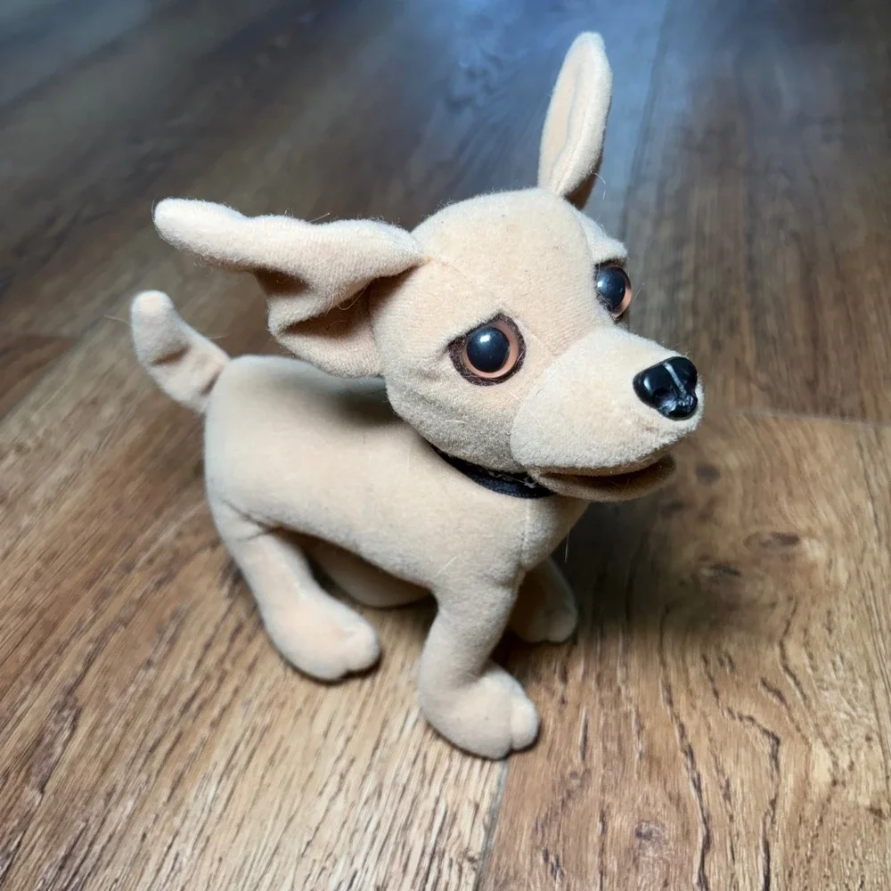 Vintage Taco Bell Chihuahua Plush Yo Quiero Taco Bell 6‎ Inch Standing Dog Toy